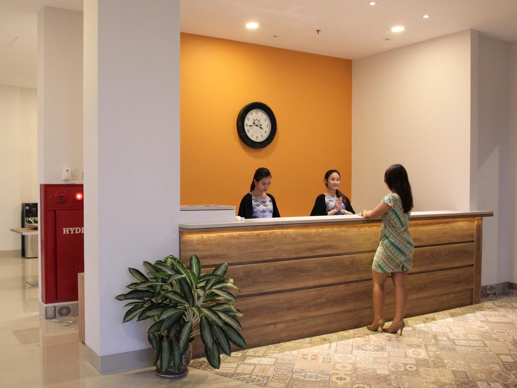 Sparks Odeon Sukabumi, Artotel Curated Esterno foto