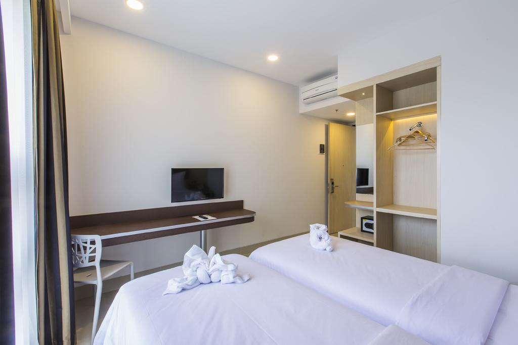 Sparks Odeon Sukabumi, Artotel Curated Esterno foto